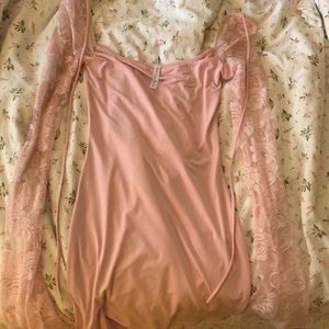 Lucy In the Sky Paola Floral Long Sleeve Dress in Pink (Discontinued)